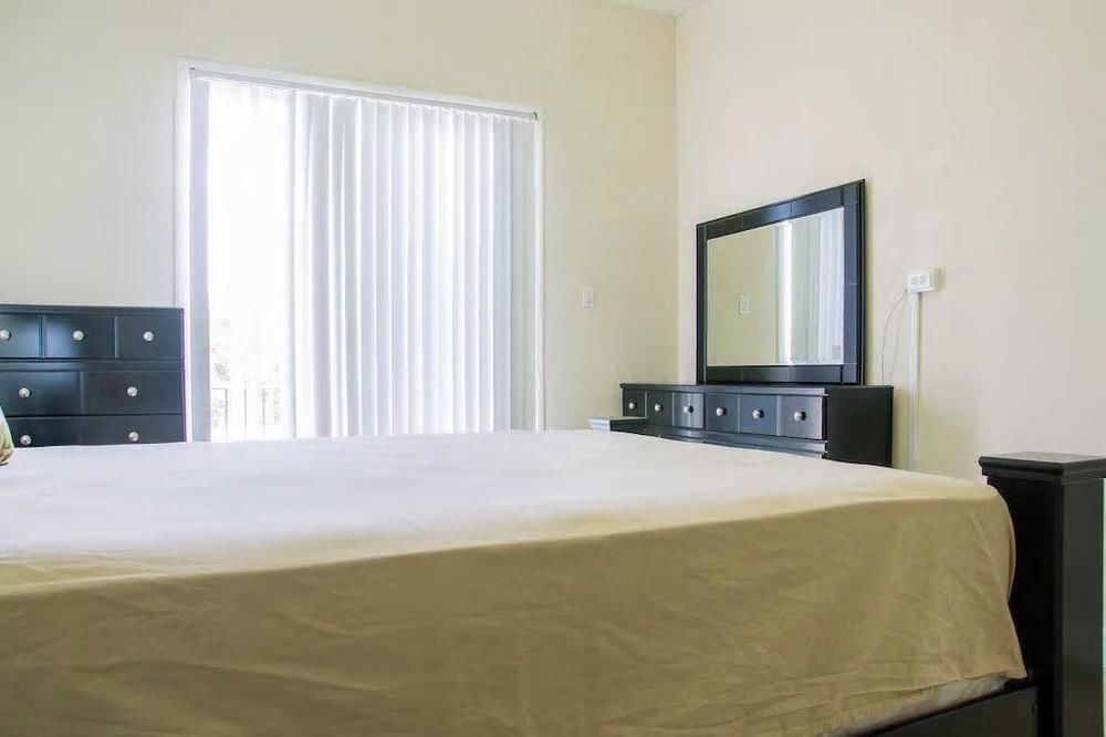 New Kingston Guest Apt At Sonoma Estate Bagian luar foto